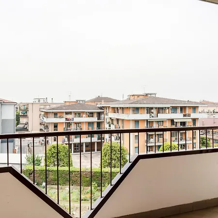 Cozy Near Fiera Di Verona! Apartment
